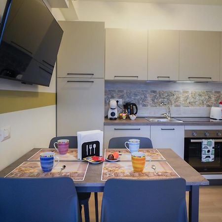 Gelsomino Suite Leonardo Academy, Mxp & Laghi เซสโต คาเลนดิ ภายนอก รูปภาพ